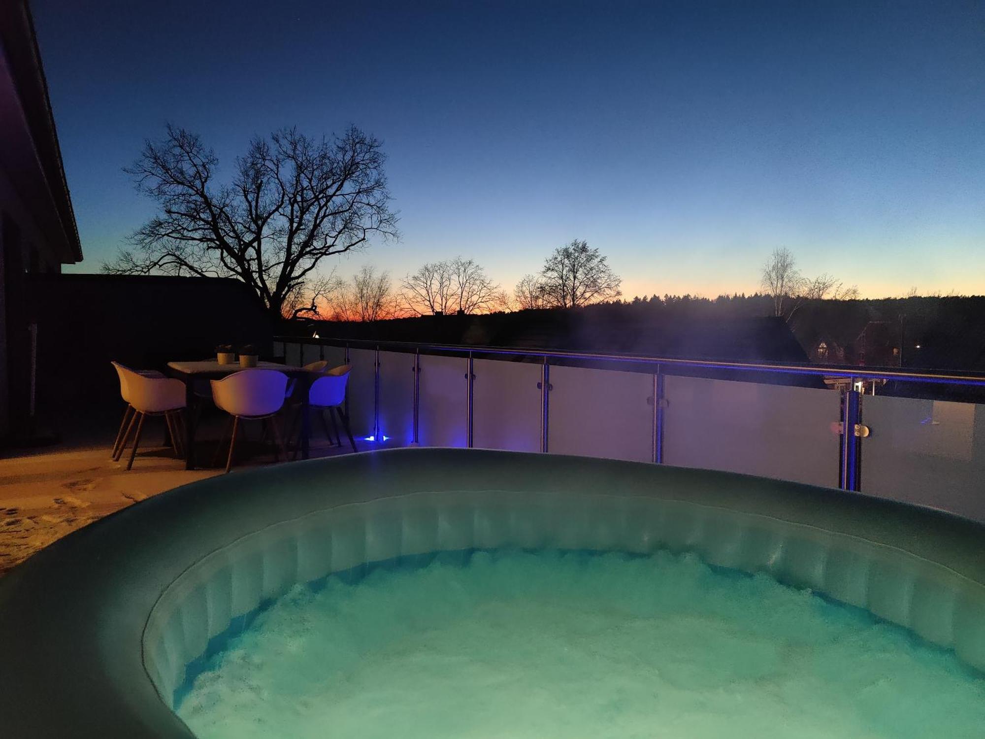 Penthouse Mit Whirlpool Im Herzen Von Niedersachsen Burgwedel Kültér fotó