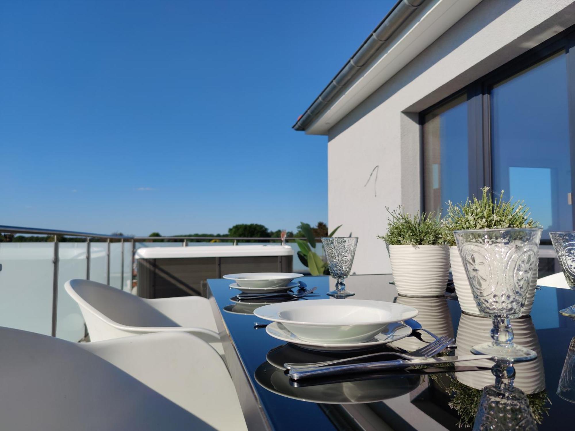 Penthouse Mit Whirlpool Im Herzen Von Niedersachsen Burgwedel Kültér fotó